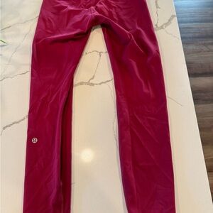 lululemon Wunder Train 25” Fuchsia Leggings